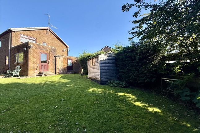 4 bed property, in Elmwood Drive, £259,950