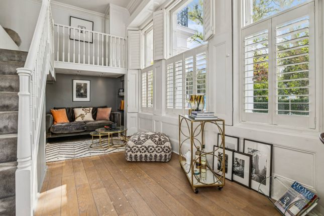 Studio, in Onslow Gardens, £350,000