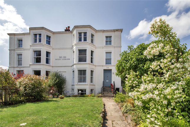 4 bed property, in Mount Ephraim, £1,550,000