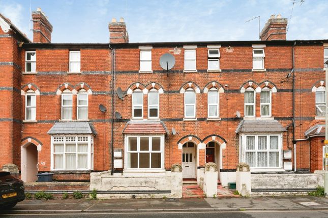 3 bed property, in Cromwell Street, £270,000