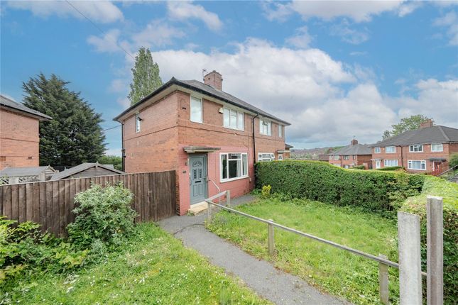 2 bed property, in Landseer Mount, £170,000