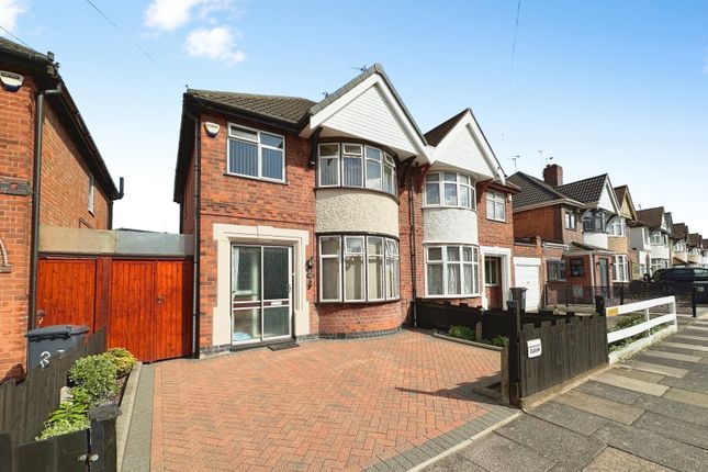 3 bed property, in Kedleston Road, £350,000