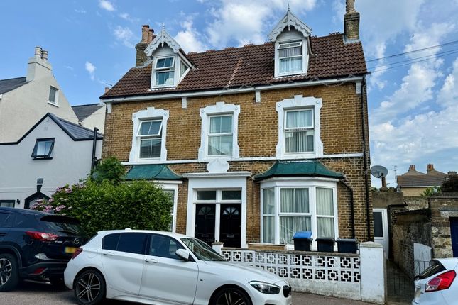 6 bed property, in 1 & 3 Mays Road, £350,000