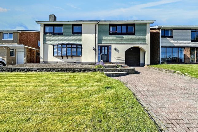 3 bed property, in Mountside Gardens, £410,000