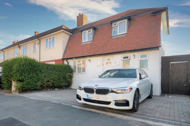 2 bed property, in Croydon, £325,000