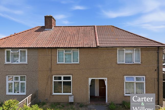 2 bed property, in Cornwallis Road, £365,000