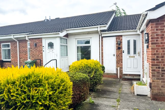 2 bed property, in Linton Close, £115,000