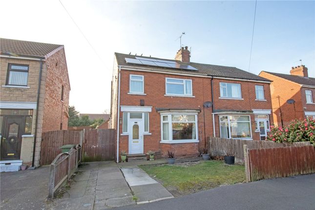 3 bed property, in Lodge Road, £150,000
