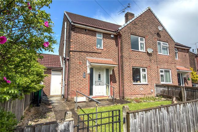 3 bed property, in Propps Hall Drive, £250,000