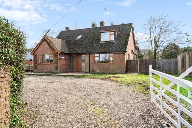 5 bed property, in Whelpley Hill, £850,000