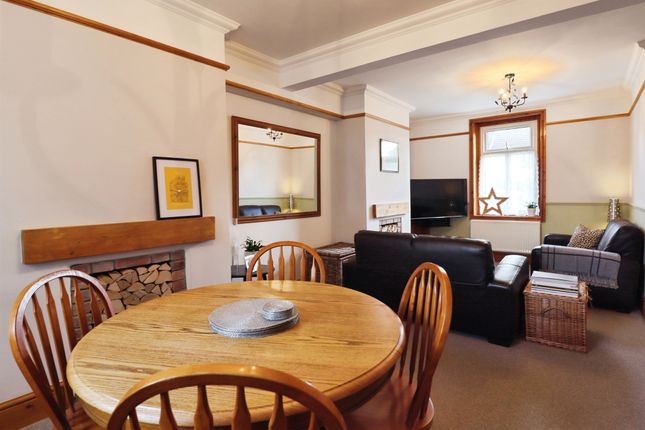 2 bed property, in Sunnybank, £330,000