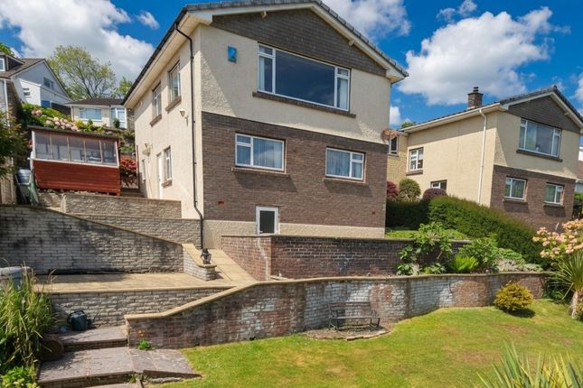 3 bed property, in 7 Greensway Road, £120,000