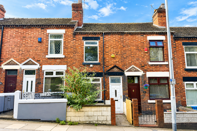 2 bed property, in 192 Moorland Road, £25,000