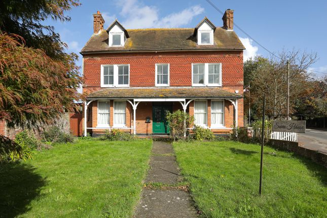 8 bed property, in Canterbury Road, £580,000