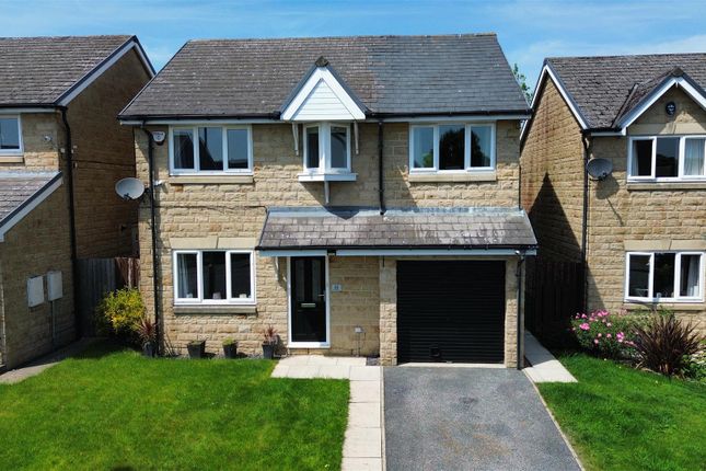4 bed property, in Broad Ings Way, £350,000