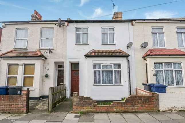 3 bed property, in Salisbury Road, £480,000