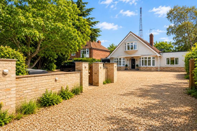 4 bed property, in Gosfield Road, £650,000