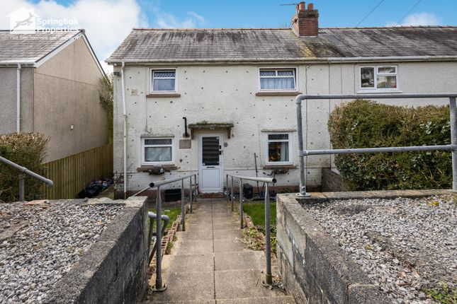 3 bed property, in Heol Disgwylfa, £110,000