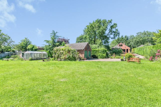 3 bed property, in Branksome Avenue, £850,000