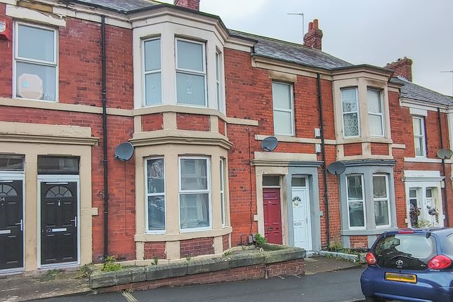 3 bed property, in Wingrove Gardens, £103,000