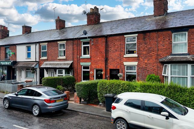 2 bed property, in London Road, £195,000