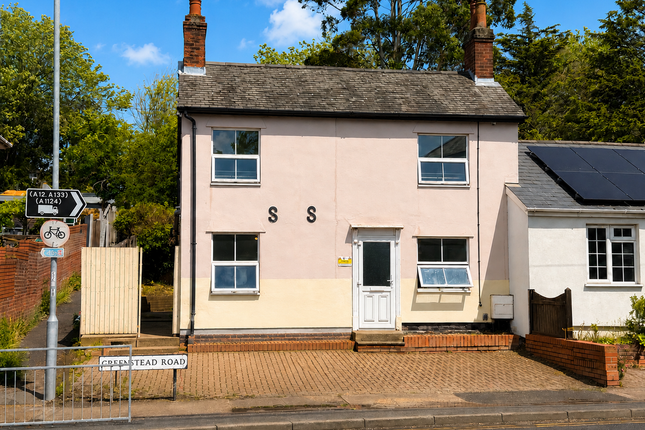 5 bed property, in Greenstead Road, £460,000