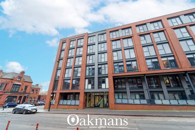 1 bed property, in Bradford Street, £125,000