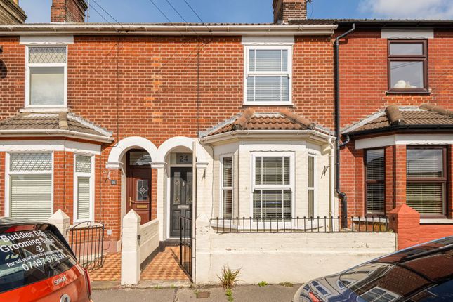 3 bed property, in Morton Road, £250,000