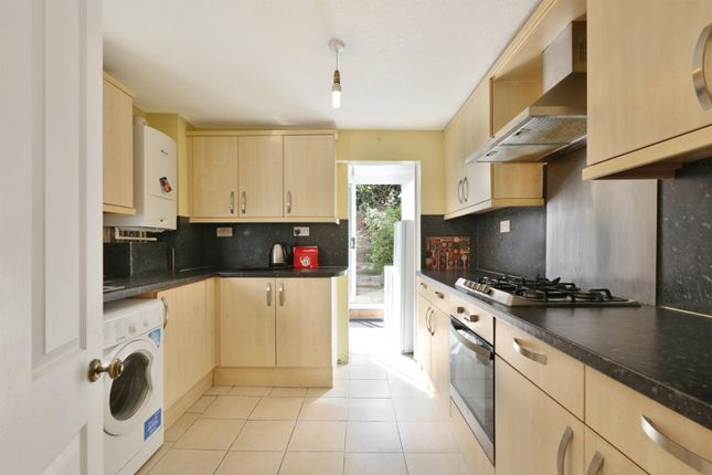 3 bed property, in Rectory Lane, £700,000