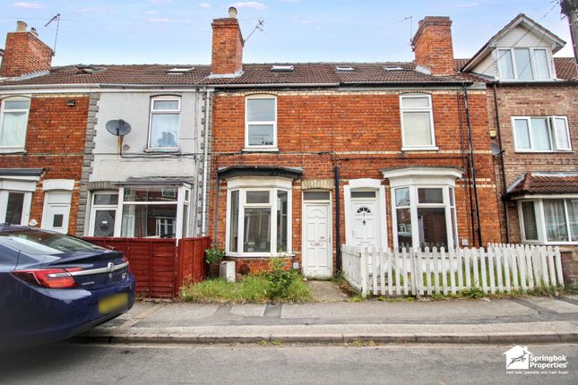 2 bed property, in Noel Street, £70,000
