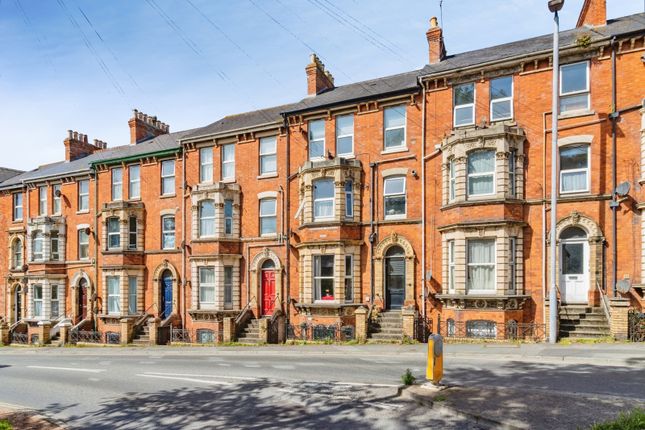 1 bed property, in Iddesleigh Terrace, £100,000