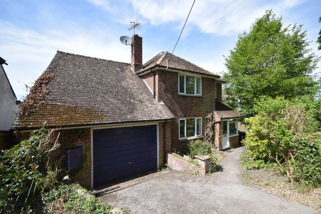 4 bed property, in Wrecclesham Hill, £800,000