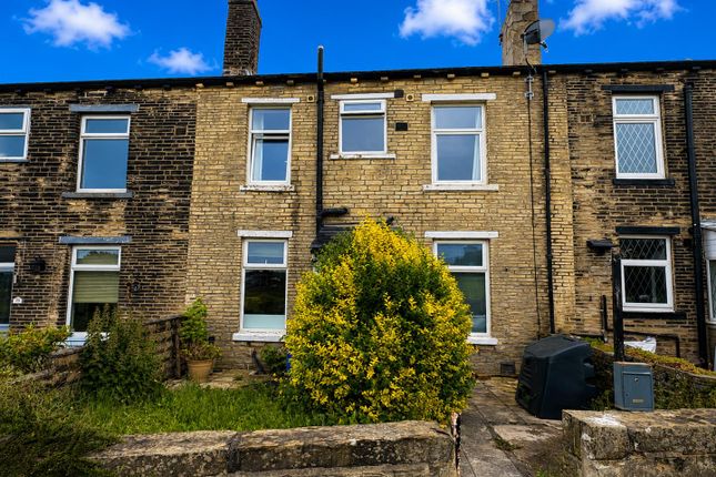 2 bed property, in Ripley Street, £175,000
