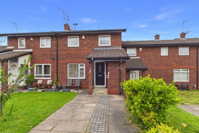 4 bed property, in West Crescent, £170,000