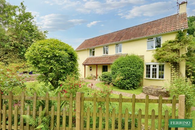 5 bed property, in (5 Bed, £795,000
