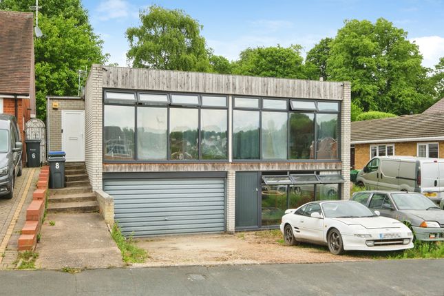 3 bed property, in Wrottesley Road, £475,000