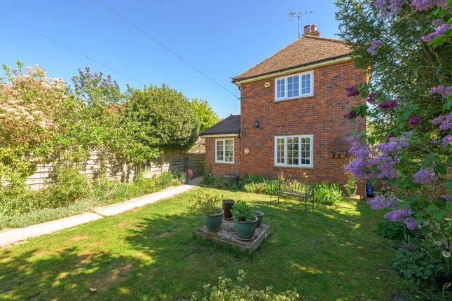 3 bed property, in Piddington Lane, £585,000