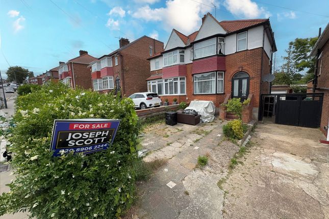 3 bed property, in Springfield Mount, £550,000