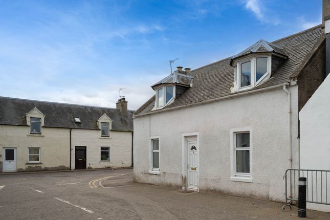 2 bed property, in King Street, £150,000