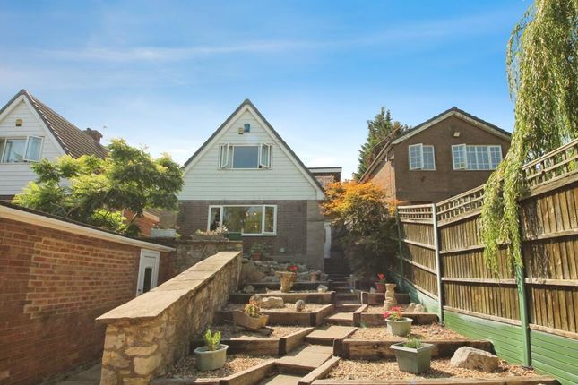 3 bed property, in Great North Road, £296,000