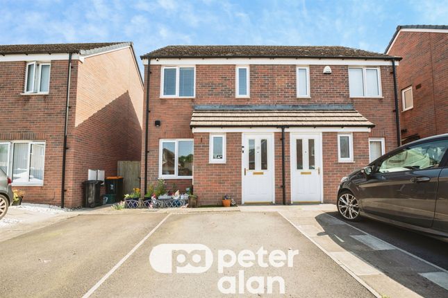 2 bed property, in Steeplechase Road, £210,000