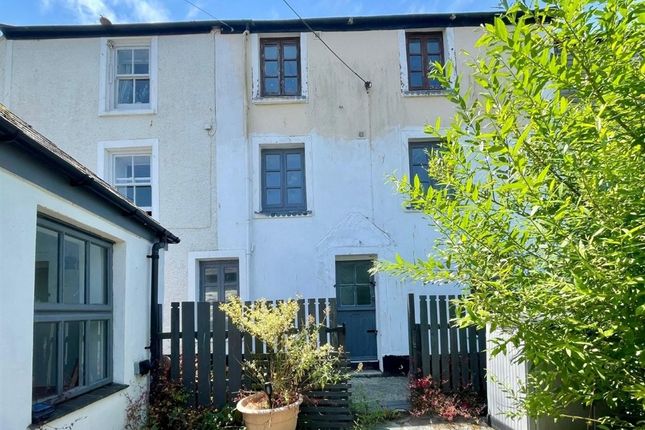 5 bed property, in River Terrace, £164,000