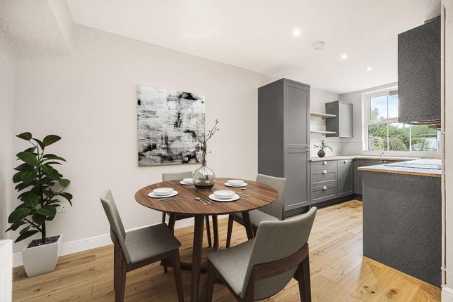 3 bed property, in Eastgate, £475,000