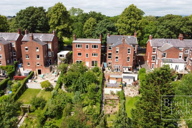 5 bed property, in Watling Street Road, £475,000
