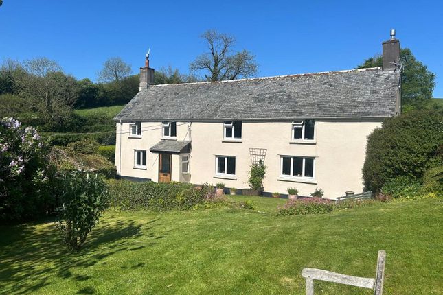 4 bed property, in Middle Marwood, £675,000