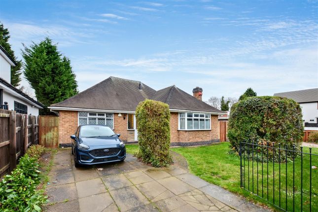 5 bed property, in Fletcher Road, £420,000