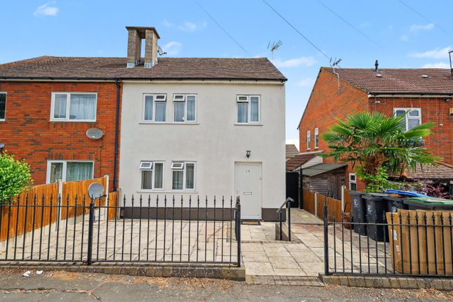3 bed property, in Jessel Drive, £325,000