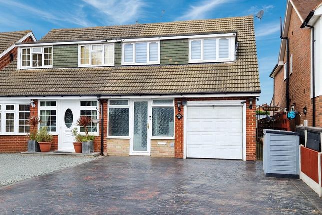 4 bed property, in Swan Lane, £485,000