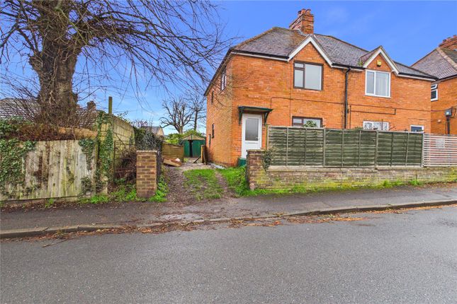 3 bed property, in Stoney Lane, £325,000