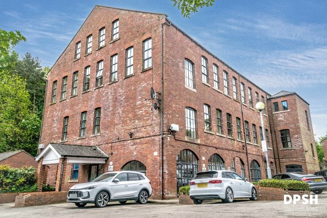 2 bed property, in Flat 20, £120,000